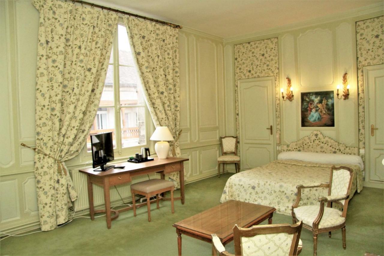 Hotel Le Regent Villers-Cotterets  Exterior photo