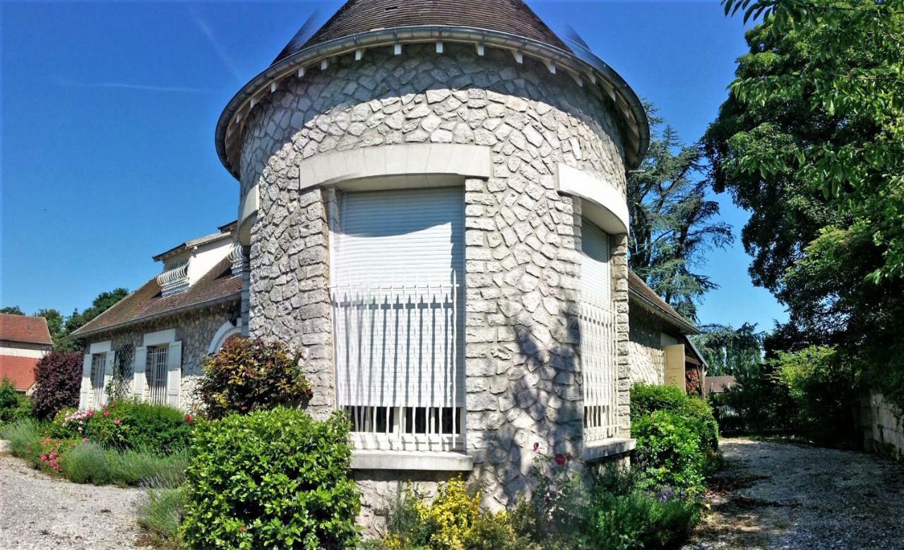 Hotel Le Regent Villers-Cotterets  Exterior photo